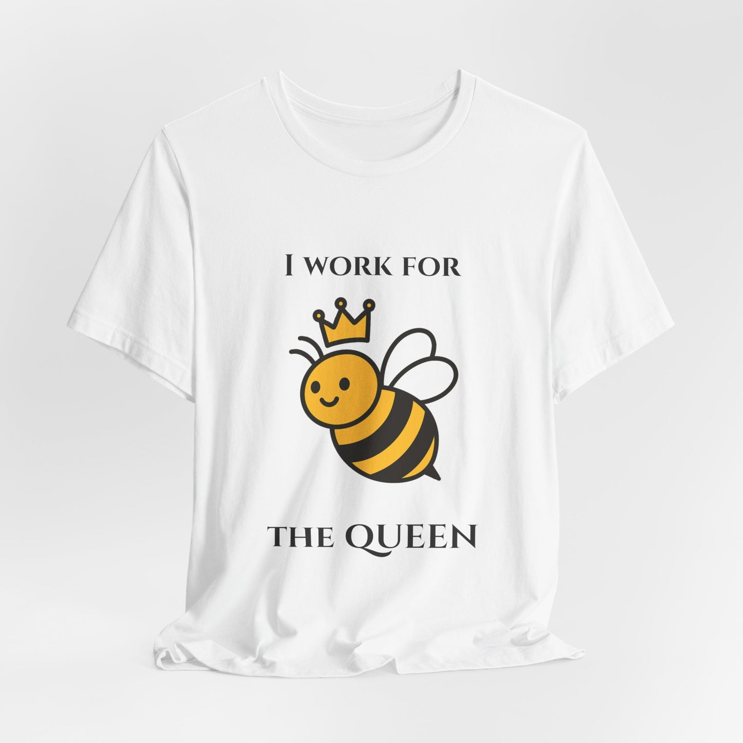 Bee Queen Unisex Short Sleeve Tee - Fun Gift, Birthday Shirt, Cute Animal T-Shirt.