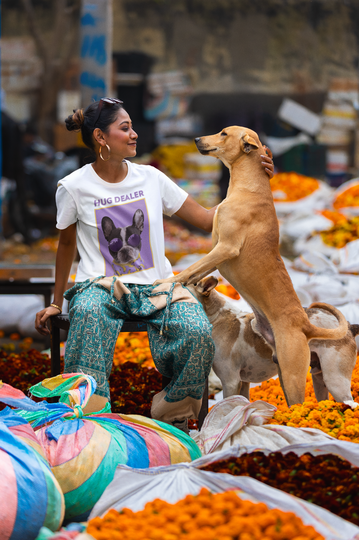 Hug Dealer Tee - Cute Pet Lovers T-Shirt, Fun Gift for Dog Owners, Perfect for Birthdays, Animal Lovers, Everyday Wear